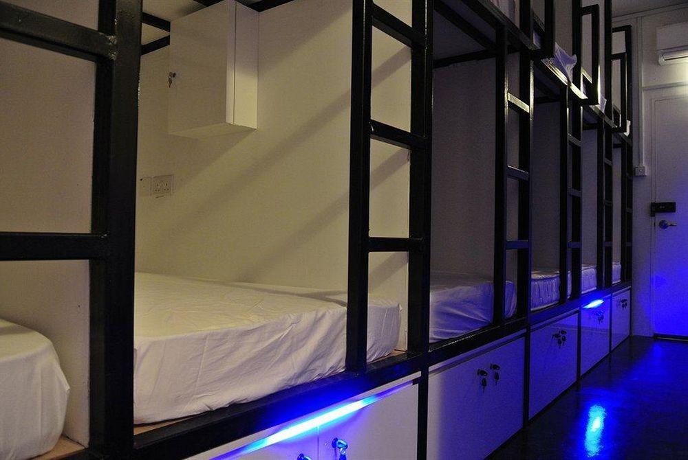 Plush Pods Hostel Singapura Luaran gambar