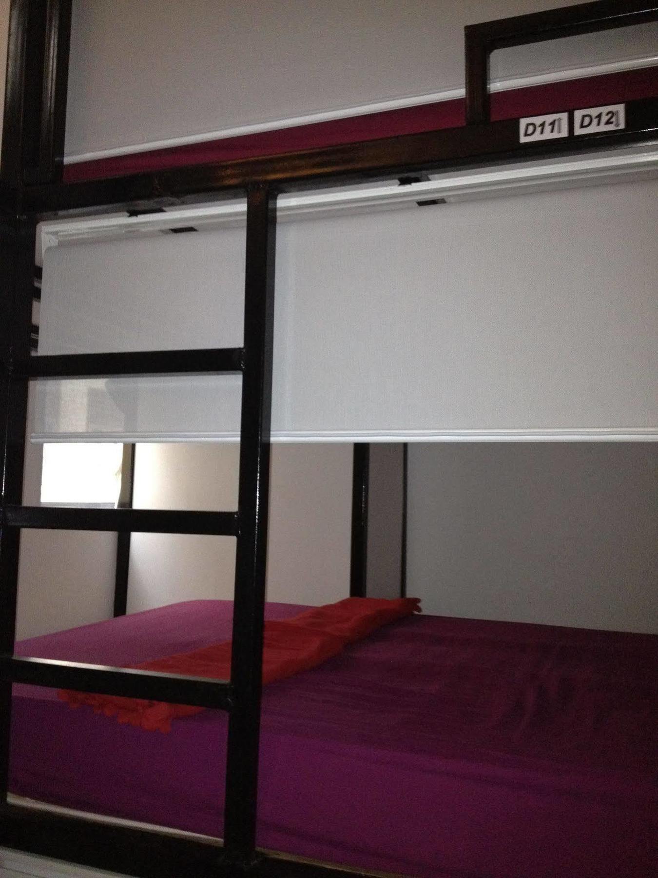 Plush Pods Hostel Singapura Luaran gambar